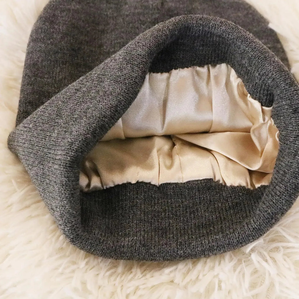 Unisex Satin-Lined Anti-Static Beanie – Winter Warmth & Hair Protection - Glamorize Hair & Beauty 
